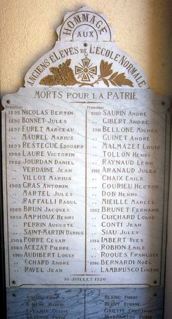 plaque_normalien