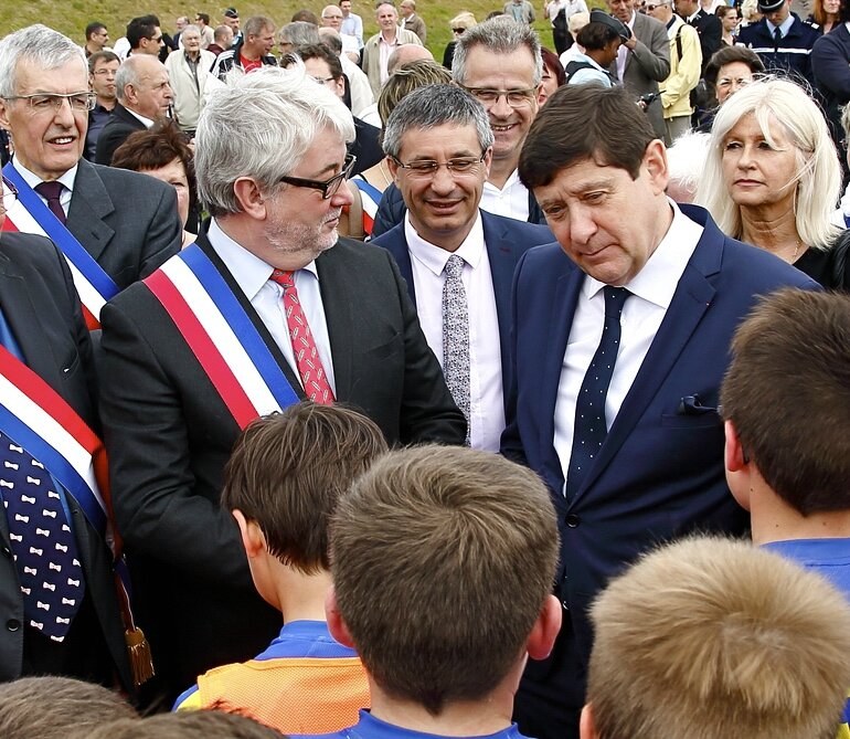 STADE CAMBRELING INAUGURATION 2016 Patrick KANNER jeunes US BHT