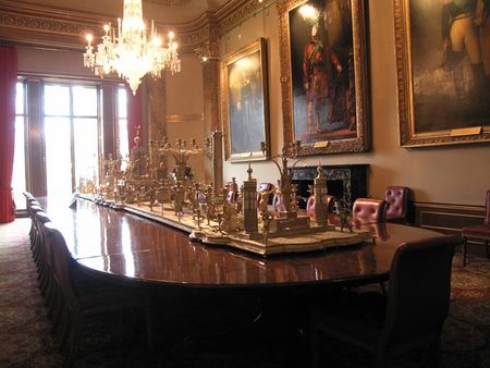 222_Apsley_House_banquet_room