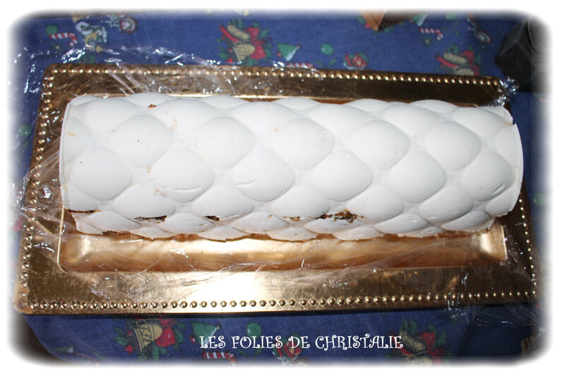 Bûche caramel noix 24