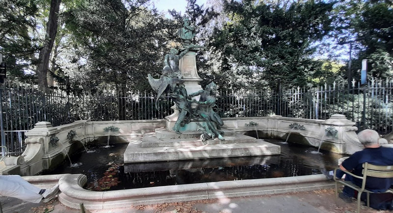 Fontaine 34