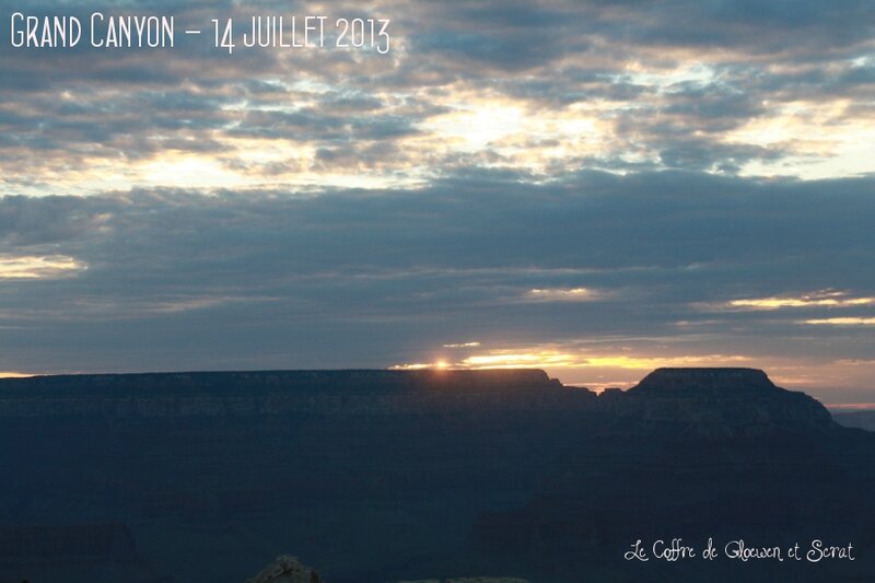 Le lever du soleil sur le Grand Canyon chez Gloewen et Scrat
