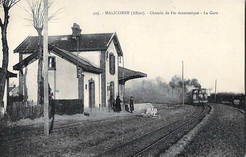 malicorne-la-gare-et-le tramway-ligne-de-varennes-a-commentry