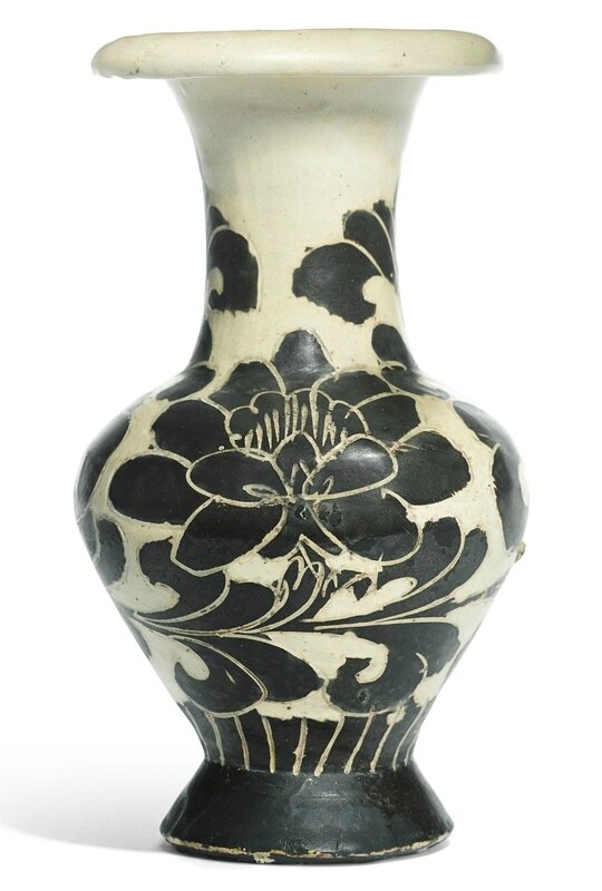 A rare 'Cizhou' sgraffiato 'peony' vase, Northern Song dynasty (960–1127)