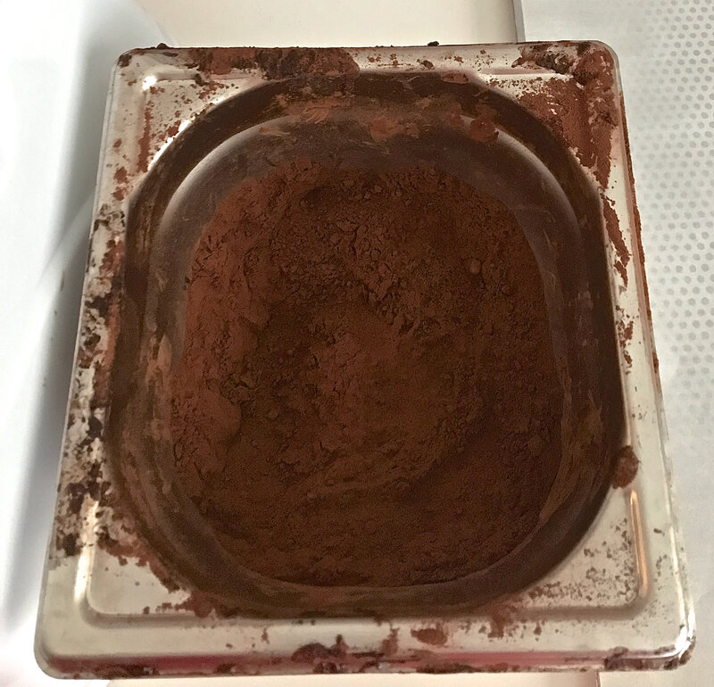 renverser dans le cacao