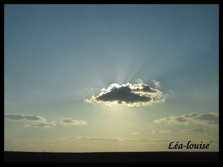 Ciel_nuage_et_soleil_cadre