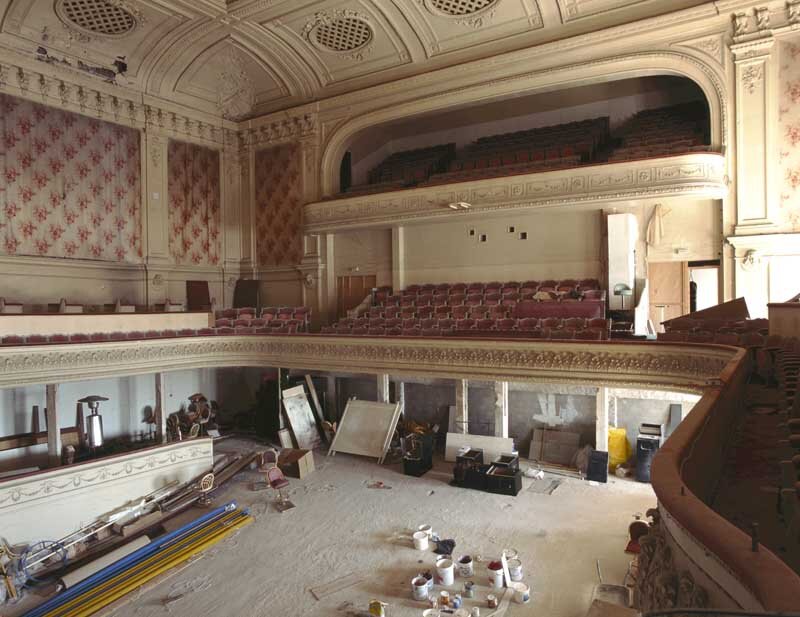 salle_du_th__tre_vue_g_n_rale_2