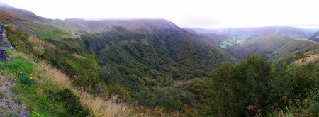 Pas de Peyrol et Vallée Rhue