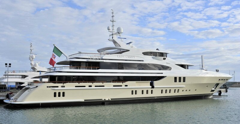 Lady-Candy-Yacht-by-Benetti