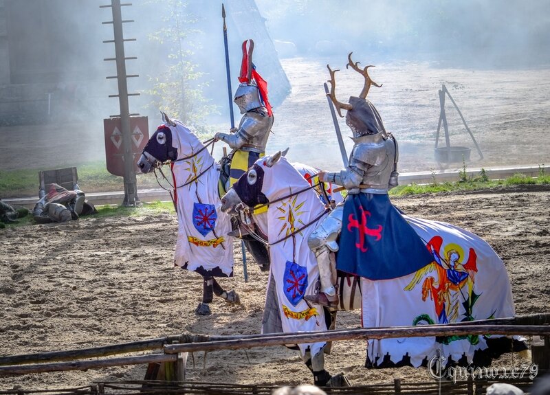 Quis ut Deus, l'archange saint Michel de Jeanne d’Arc Chevaliers Puy du Fou (4)