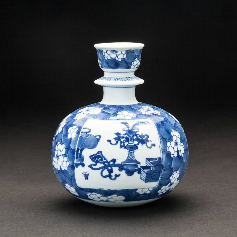 Chinese blue and white huqqa base made for the Indian market, China, Kangxi period (1662-1722)