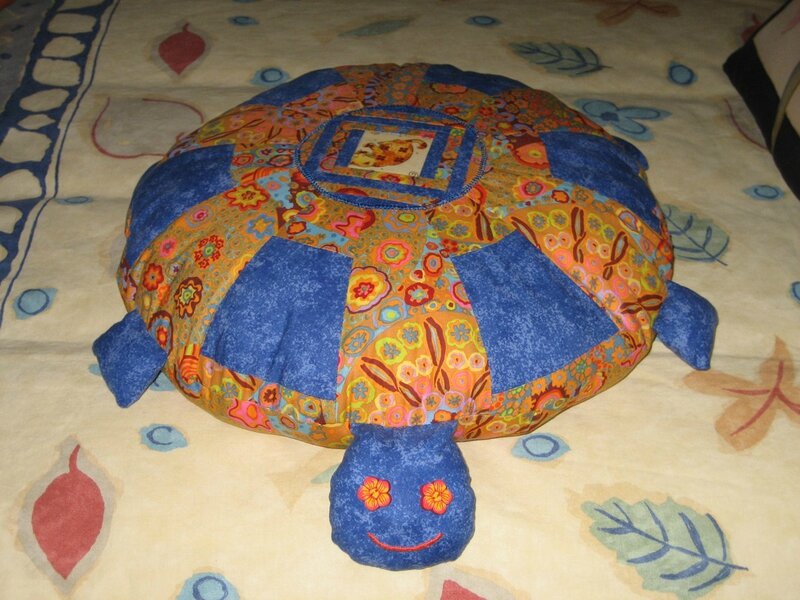 COUSSIN TORTUE