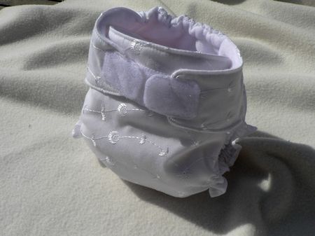 broderie anglaise blanche