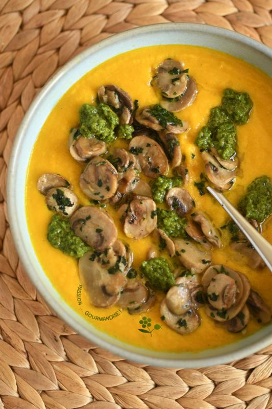 Velouté carottes, champignons & pesto de roquette_4