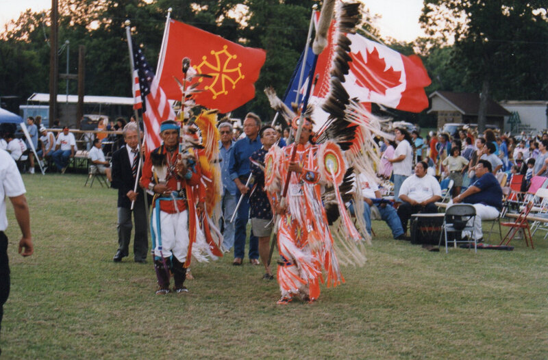 au pow-wow intertribal de Tulsa en 1995