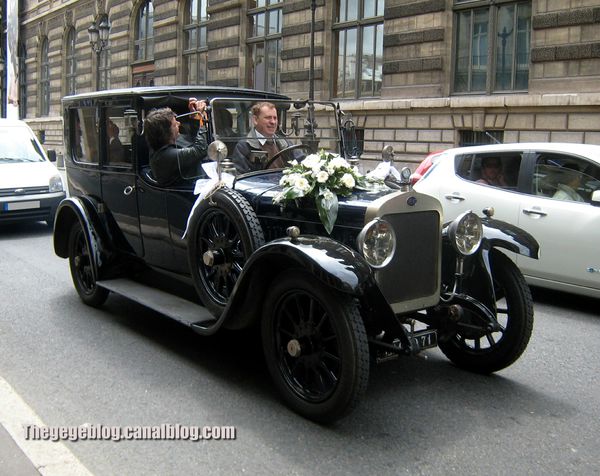 Delage type DI coupé chauffeur de 1924 (Paris) 01