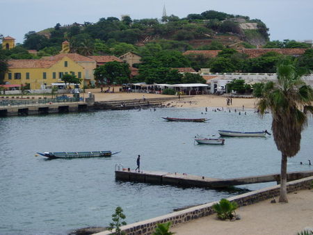 Senegal_Gor_e_island_harbor
