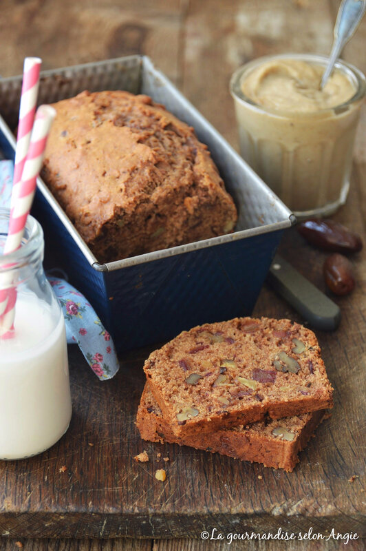 cake aux dattes noix cannelle vegan