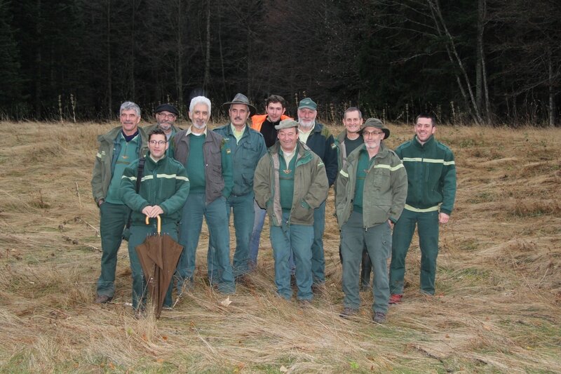 A Les hommes de la forêt