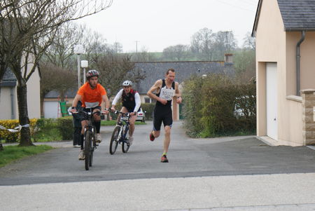 04_Run_And_Bike_Photos_C_cile_95