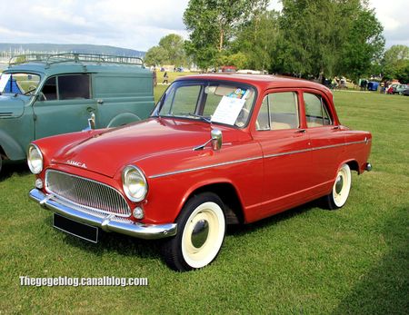 Simca P60 étoile de 1961 (Retro Meus Auto Madine 2012) 01