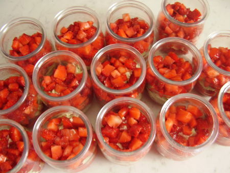faux_tiramisu_aux_fraises_et_pistache_015