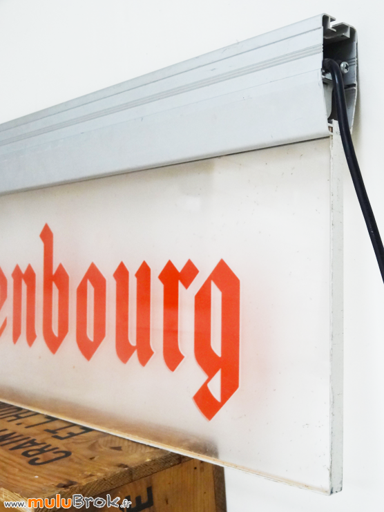 KRONENBOURG-bière-Enseigne-4-muluBrok-Pub-vintage