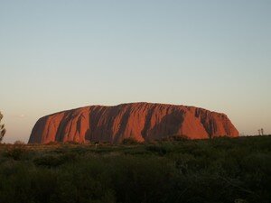 Kata_tjuta_and_sunset_over_Uluru0162