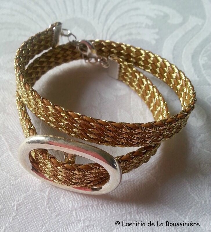 Bracelet Grain de Café (doré)-002