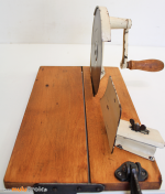 Ancienne-TRANCHEUSE-5-muluBrok-Brocante