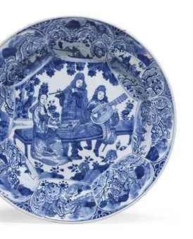 a_blue_and_white_musicians_dish_circa_1700_d5527820h