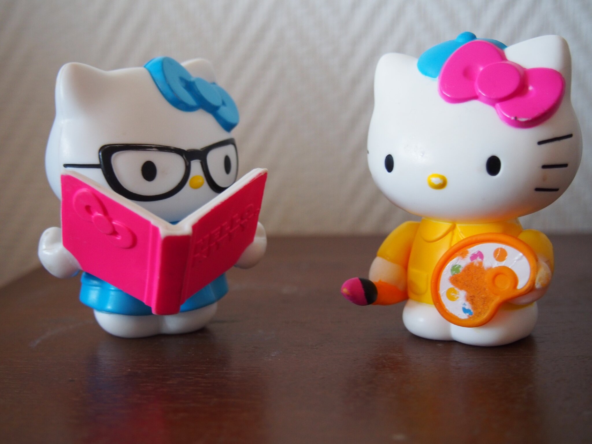 figurines-Hello Kitty