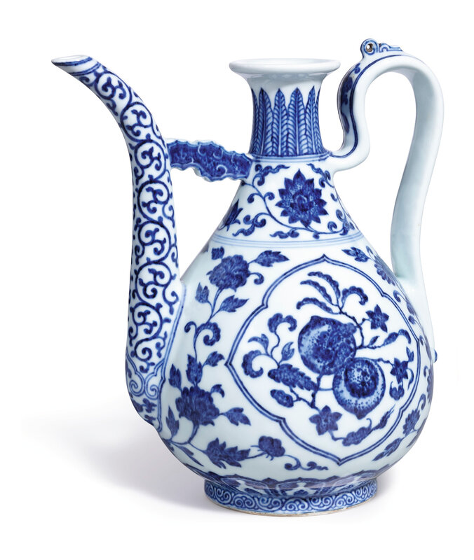 A fine and rare blue and white ewer, seal mark and period of Qianlong (1736-1795)
