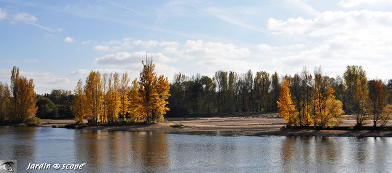 La Loire aux couleurs d'automne