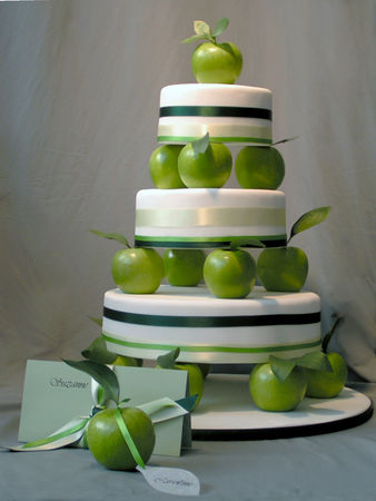 WEDDING_CAKE_APPLE__3_