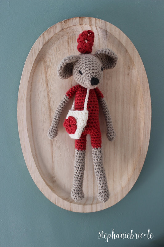 souris amigurumi
