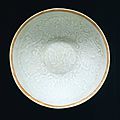 Bowl (Wan) with <b>Chrysanthemum</b> <b>Scrolls</b>, late Southern Song dynasty or Yuan dynasty, about 1200-1368