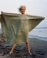 1962-07-13-santa_monica-towel-by_barris-012-2