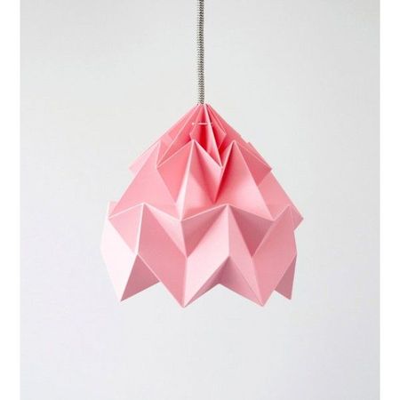 papier_lamp_snowpuppe_moth_roze_origami_zijkant_1_