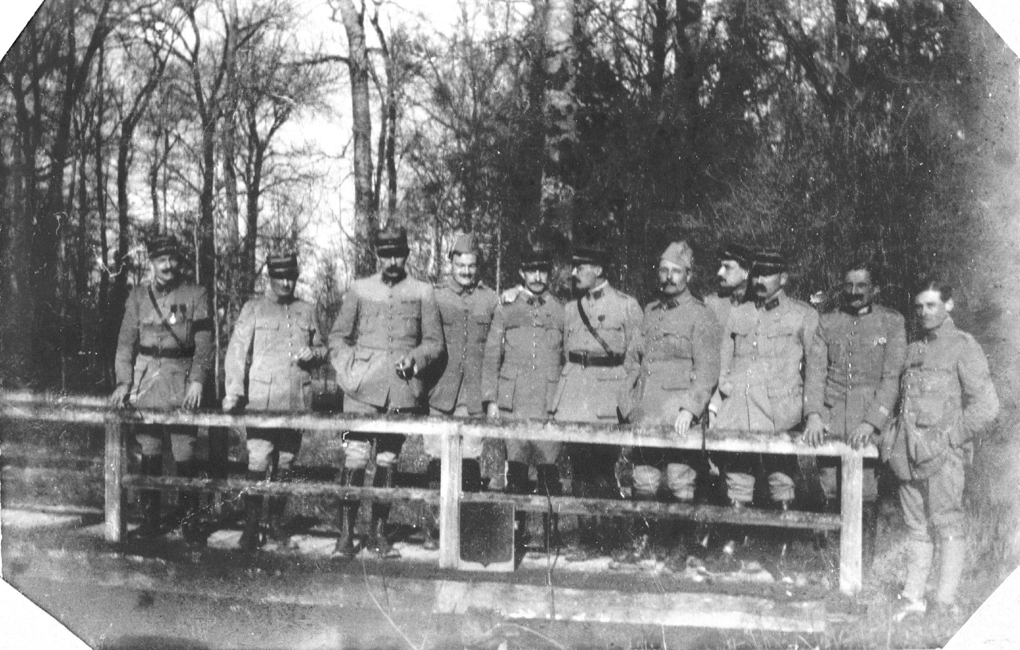 Album R. Verney p.194 droite bas