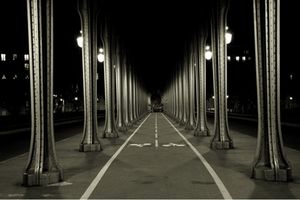 Pont_de_Bir_Hakeim