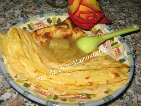 Confiture de rhubarbe du jardin et crêpes crêpière bretonne 008