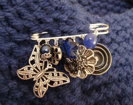 broche_indigo