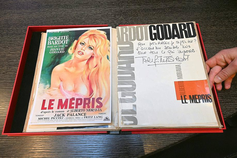 mépris2