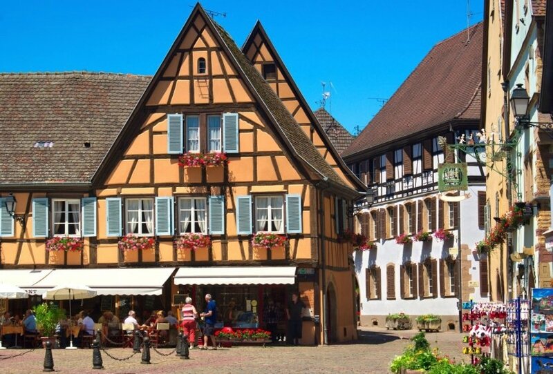 227477-eguisheim-le-village-d-eguisheim
