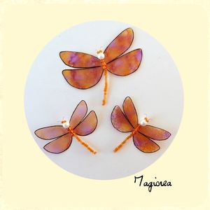 3 libellules transparentes orange violet