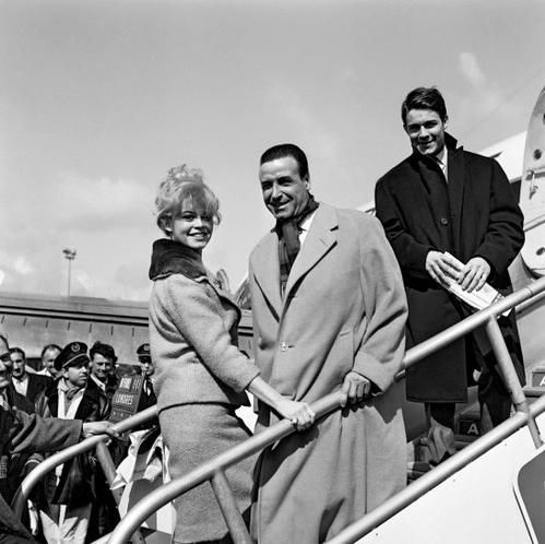 1959-09-04-londres-avec_charrier_jaque-010-1