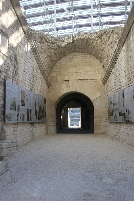 Arles Arenes (2)