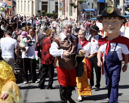 CAVALCADE_2010__lus_b_teau