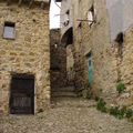 UNE VIEILLE RUE DU VILLAGE DE BAIARDO